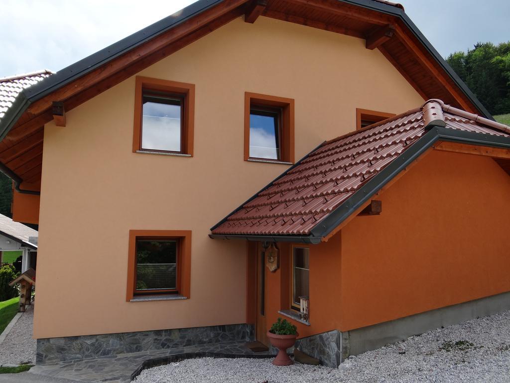 Apartments Trebusak Laze v Tuhinju Kültér fotó